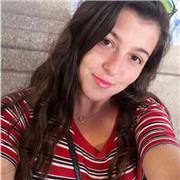 Maestra de Educación Infantil se ofrece para dar clases a alumnado de este nivel asi como a alumnado de Ed. Primaria